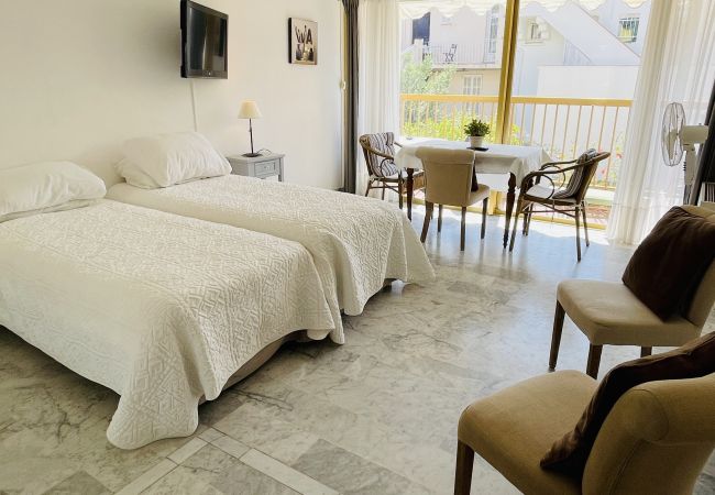 Studio in Cannes - HUC17 Beau studio bien équipé