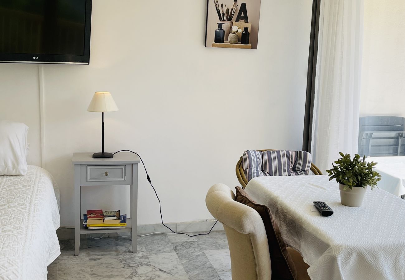 Studio in Cannes - HUC17 Beau studio bien équipé
