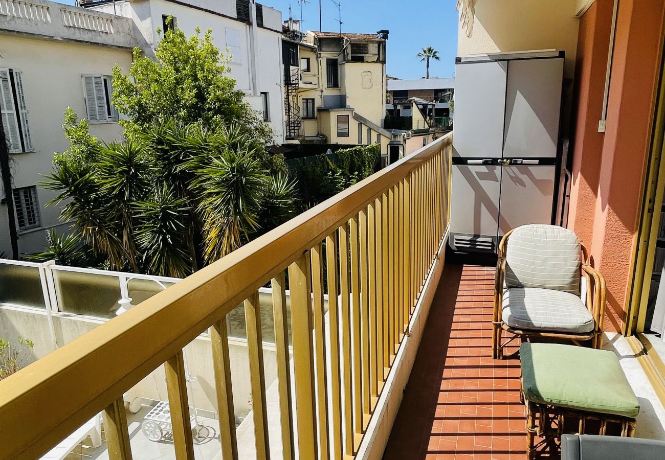 Studio in Cannes - HUC17 Beau studio bien équipé