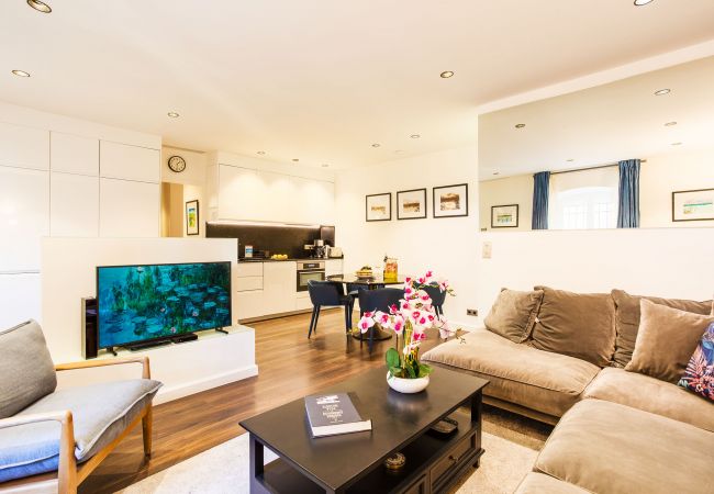 Apartment in Villefranche-sur-Mer - LE MAY AP4338 By Riviera Holiday Homes