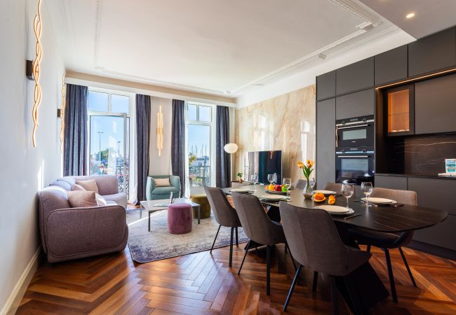 Apartment in Cannes - The Six Appartement moderne et luxueux, Croisette