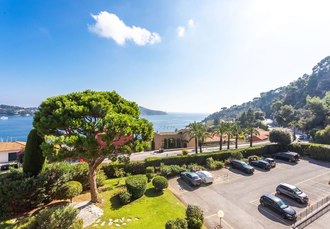 Apartment in Villefranche-sur-Mer - Agrianthe Palmiers AP4380 By Riviera Holiday Homes