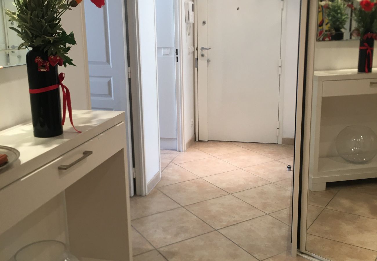 Apartment in Cannes - GIA347 / Superbe appartement proche du centre