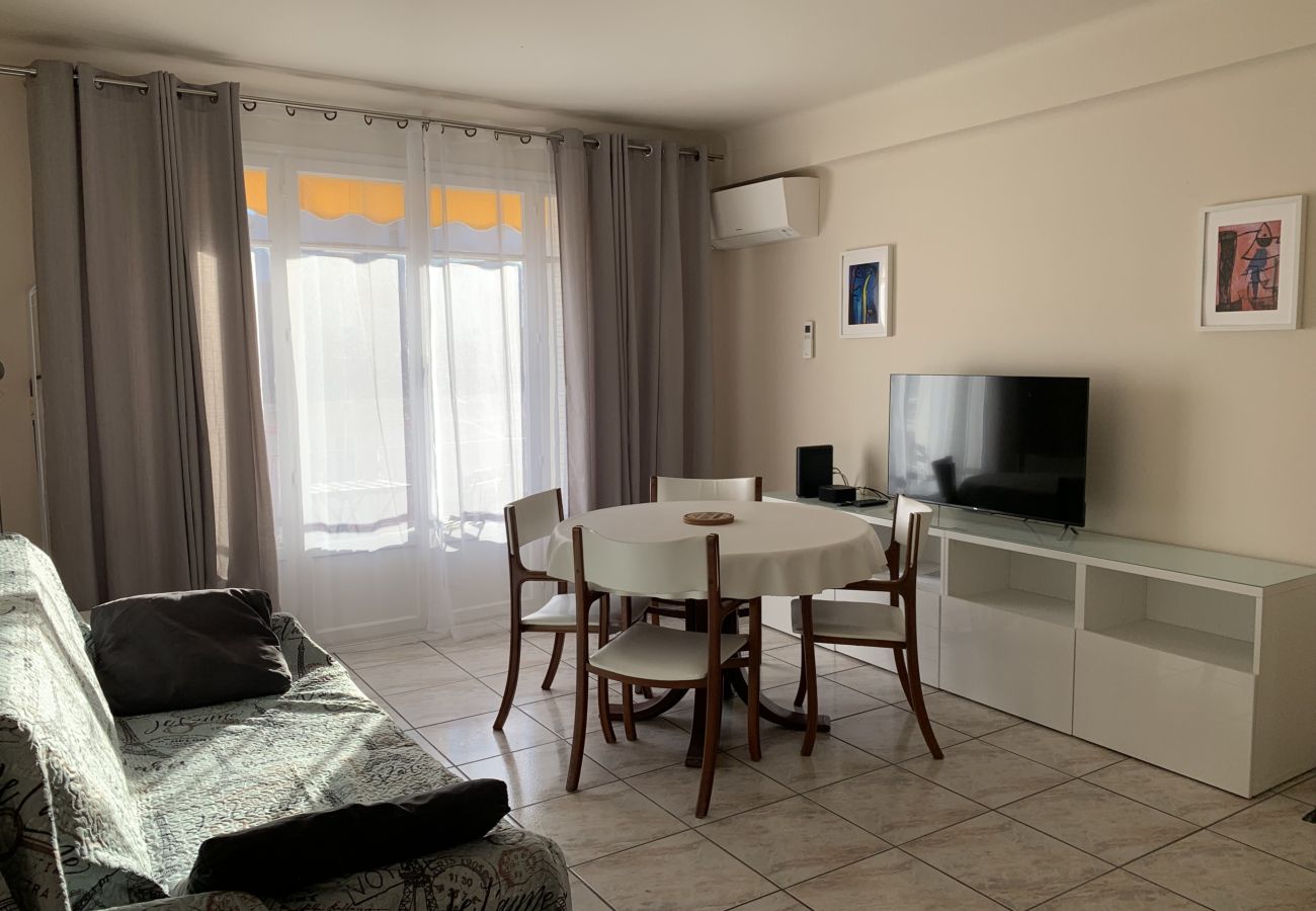 Apartment in Cannes - SIM1283 Proche mer apt familial