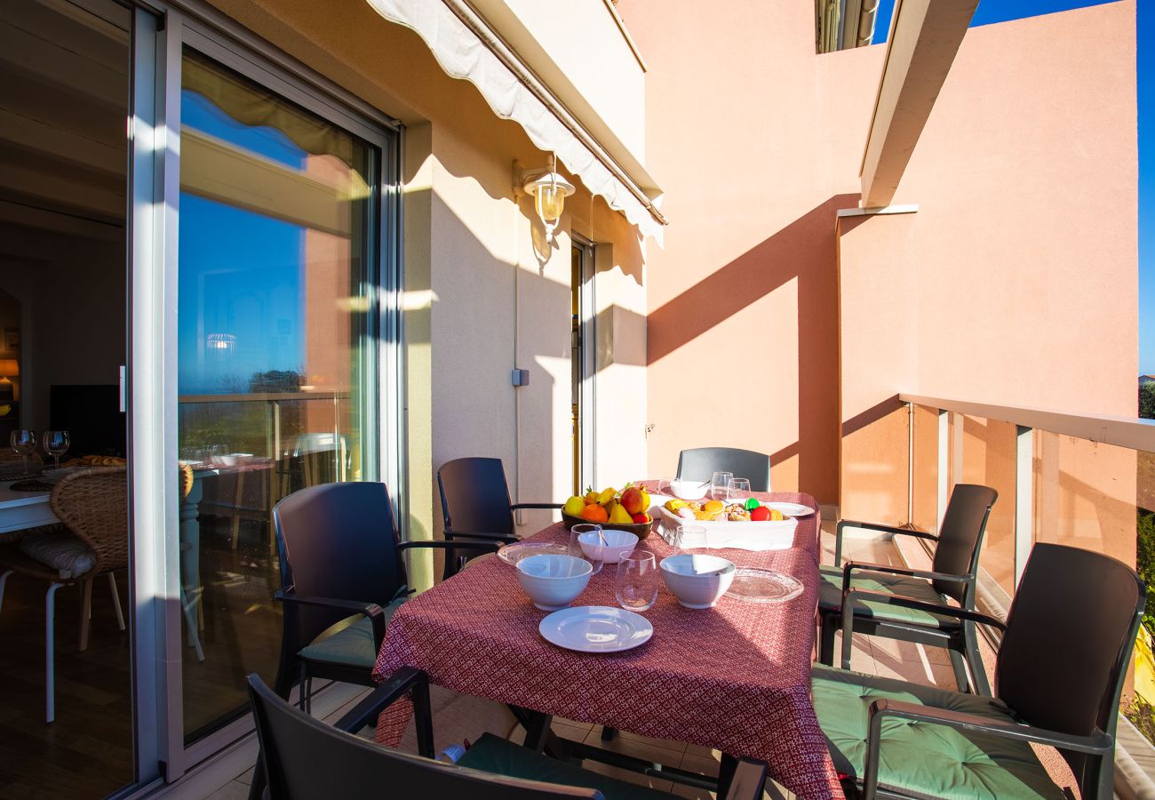 Apartment in Nice - LE JARDIN BLEU AP4388 By Riviera Holiday Homes