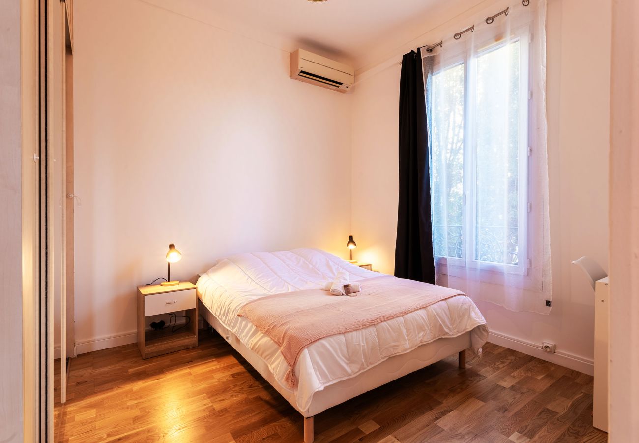 Apartment in Nice - LA RIBOTE AP4387 By Riviera Holiday Homes