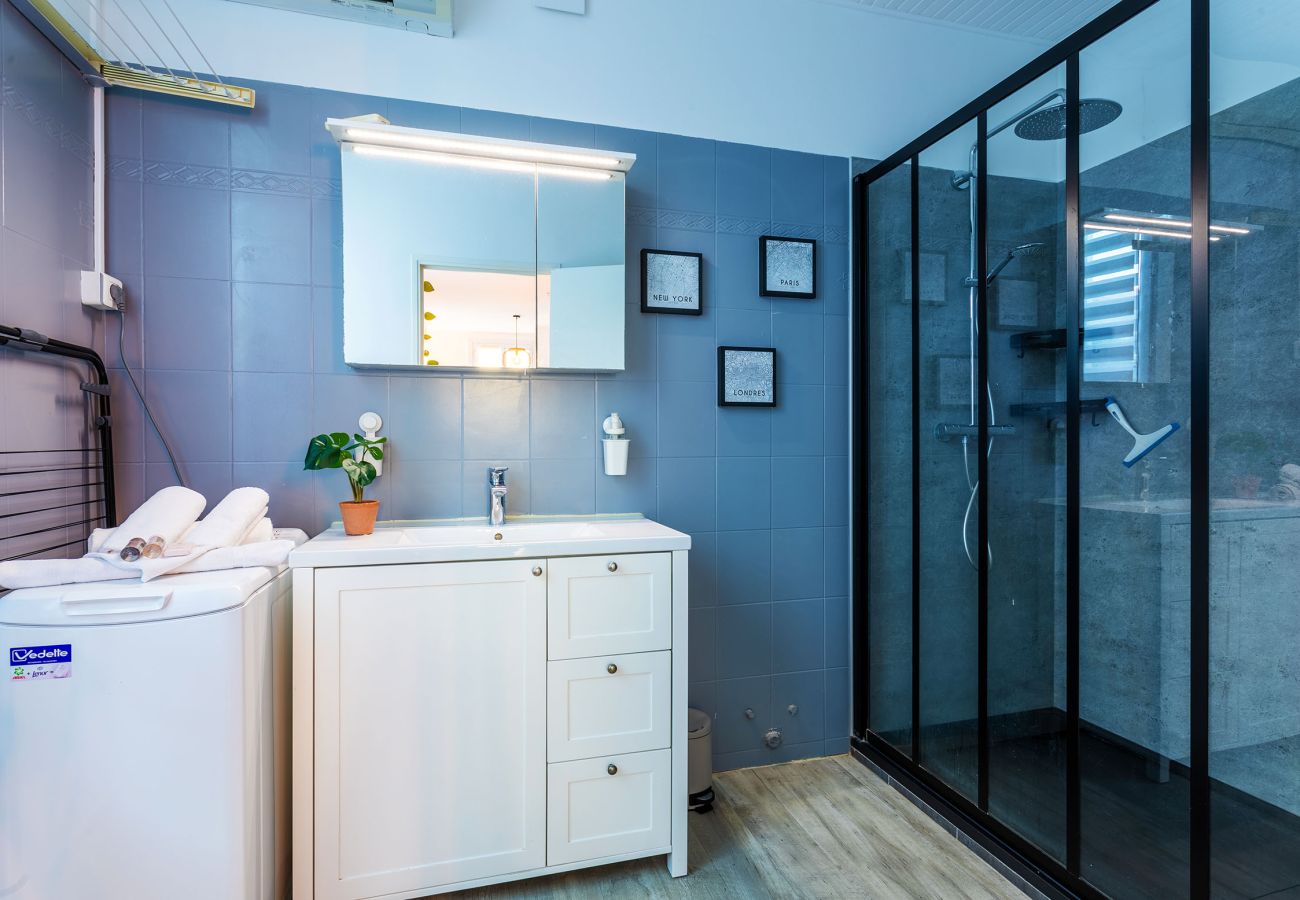 Apartment in Nice - LA RIBOTE AP4387 By Riviera Holiday Homes