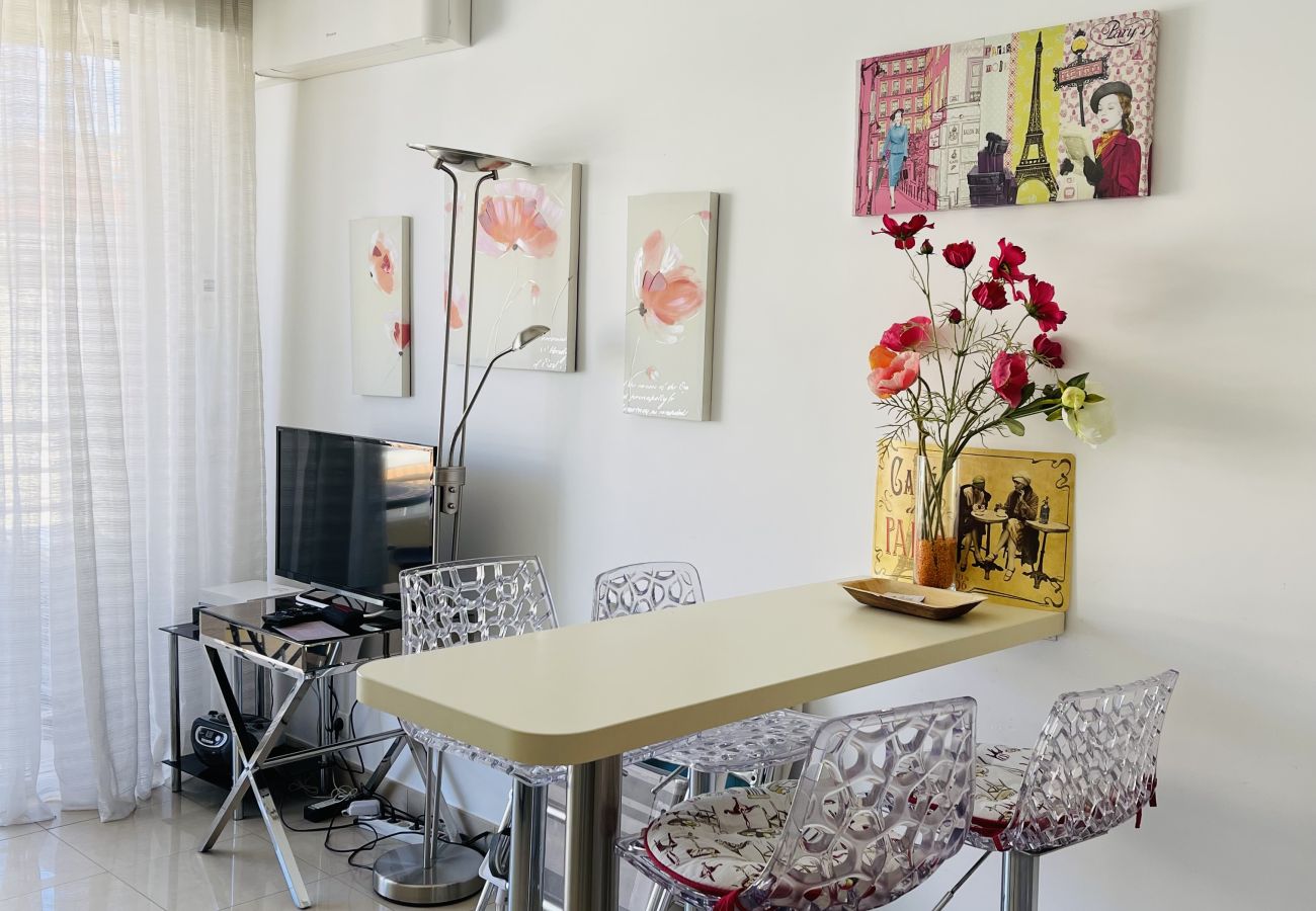 Studio in Cannes - FAR402 / Joli studio centre Croisette Palais