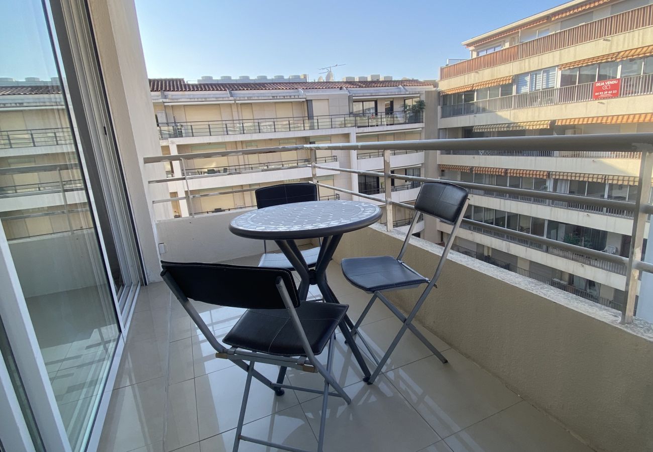 Studio in Cannes - FAR402 / Joli studio centre Croisette Palais