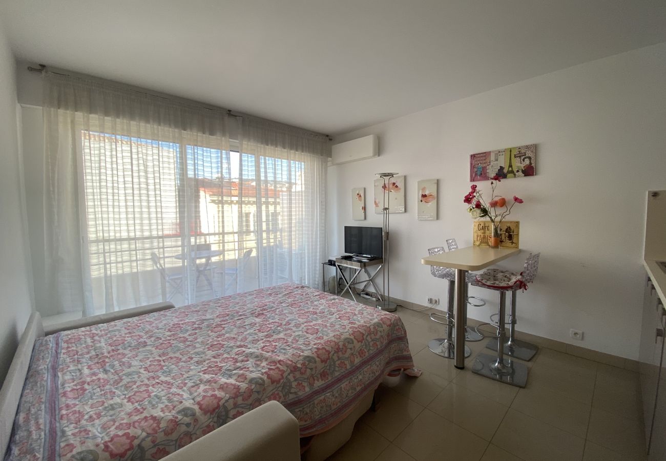 Studio in Cannes - FAR402 / Joli studio centre Croisette Palais
