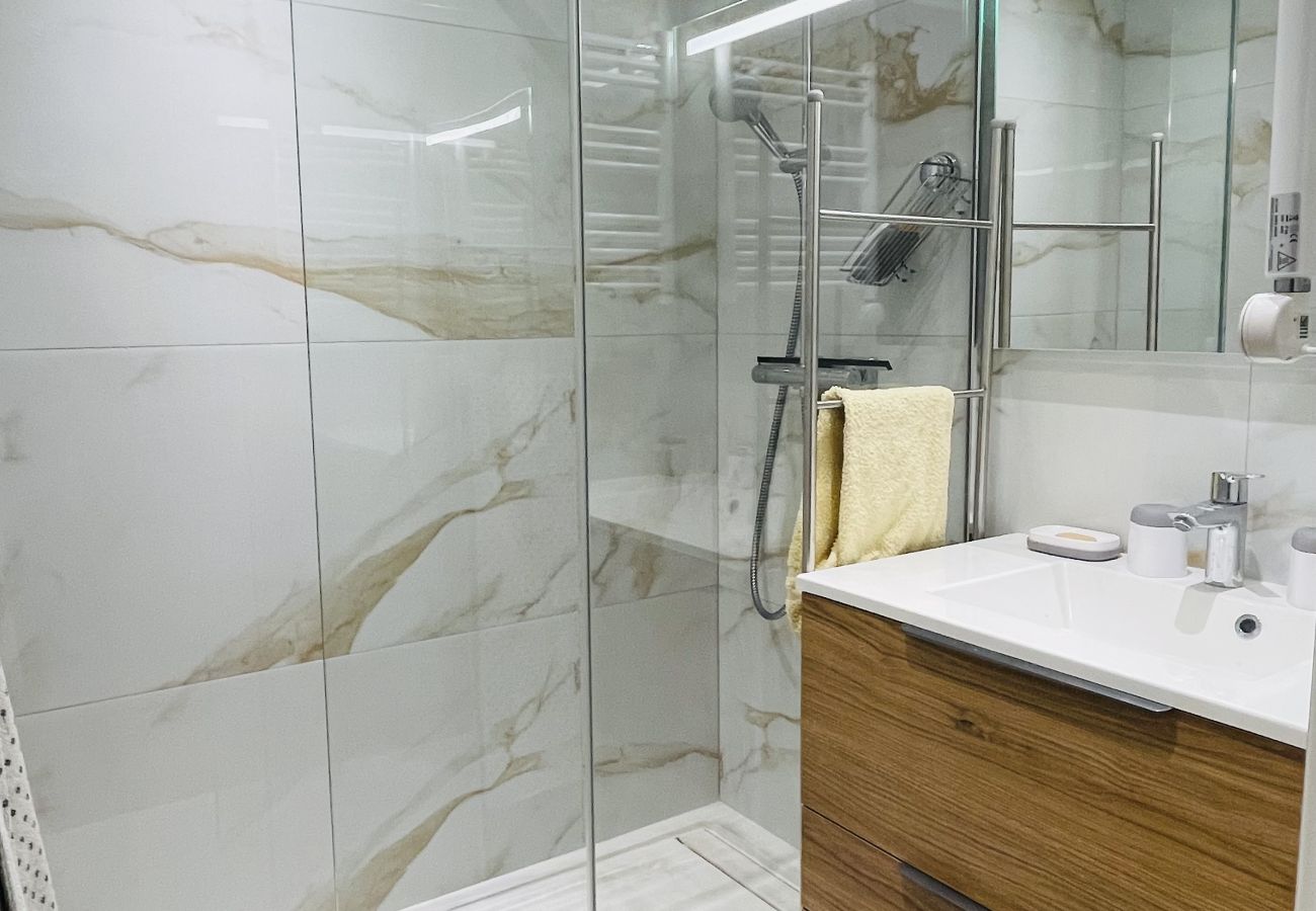 Studio in Cannes - DUJ73 Beau studio au quartier chic de Cannes