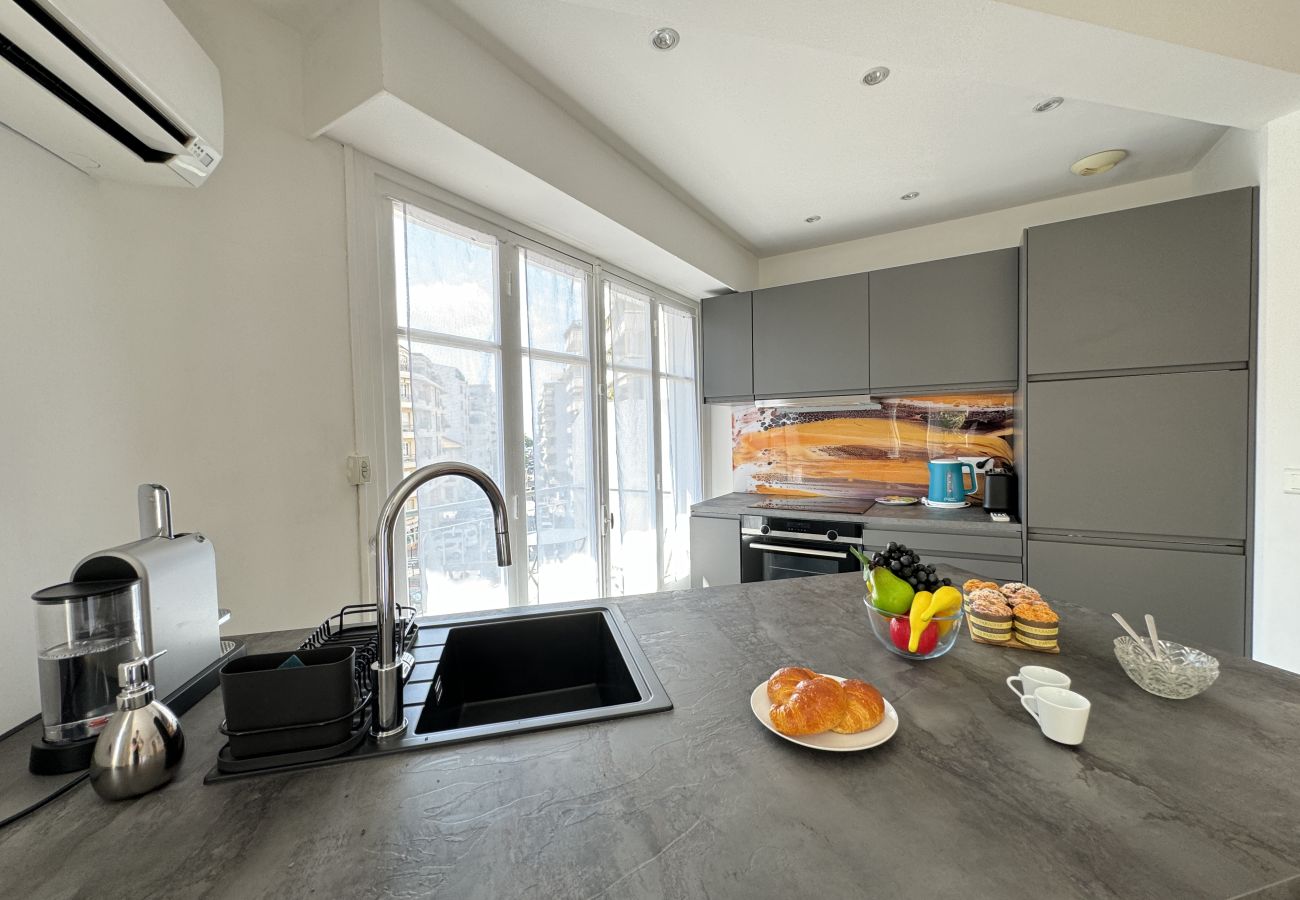 Studio in Cannes - STUDIO90 / Studio de luxe en centre-ville