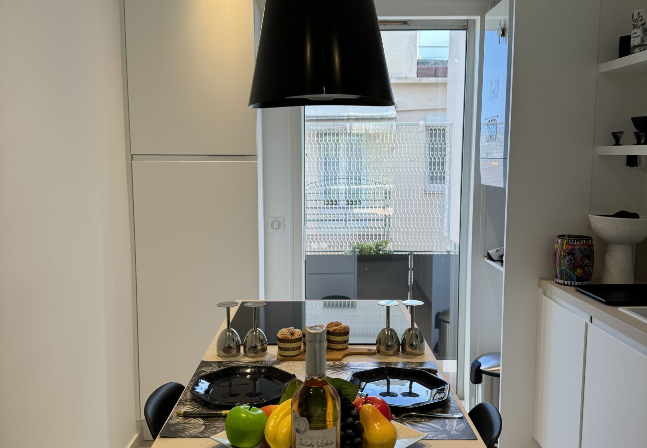 Apartment in Cannes - sk Res Miramar Apt moderne et luxueux à Cannes