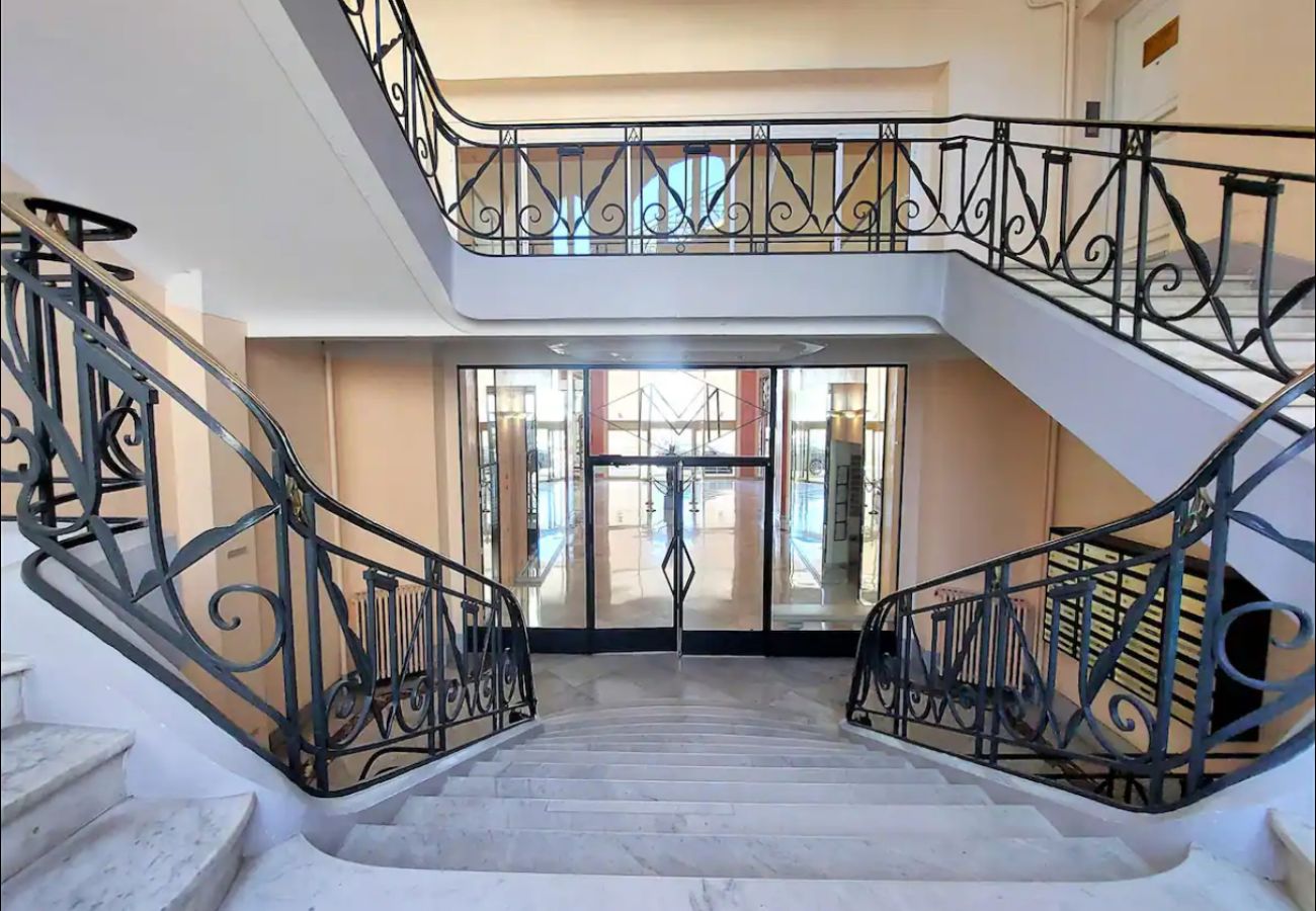 Studio in Cannes - KIRMIR343 / deluxe studio croisette