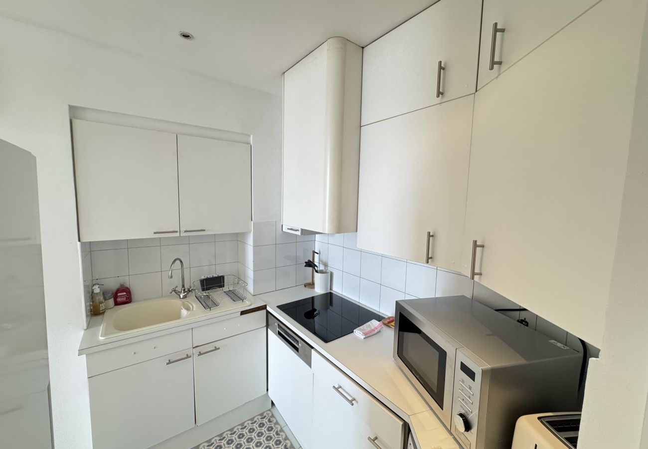 Apartment in Cannes - villa Carmela / charmante suite vue mer