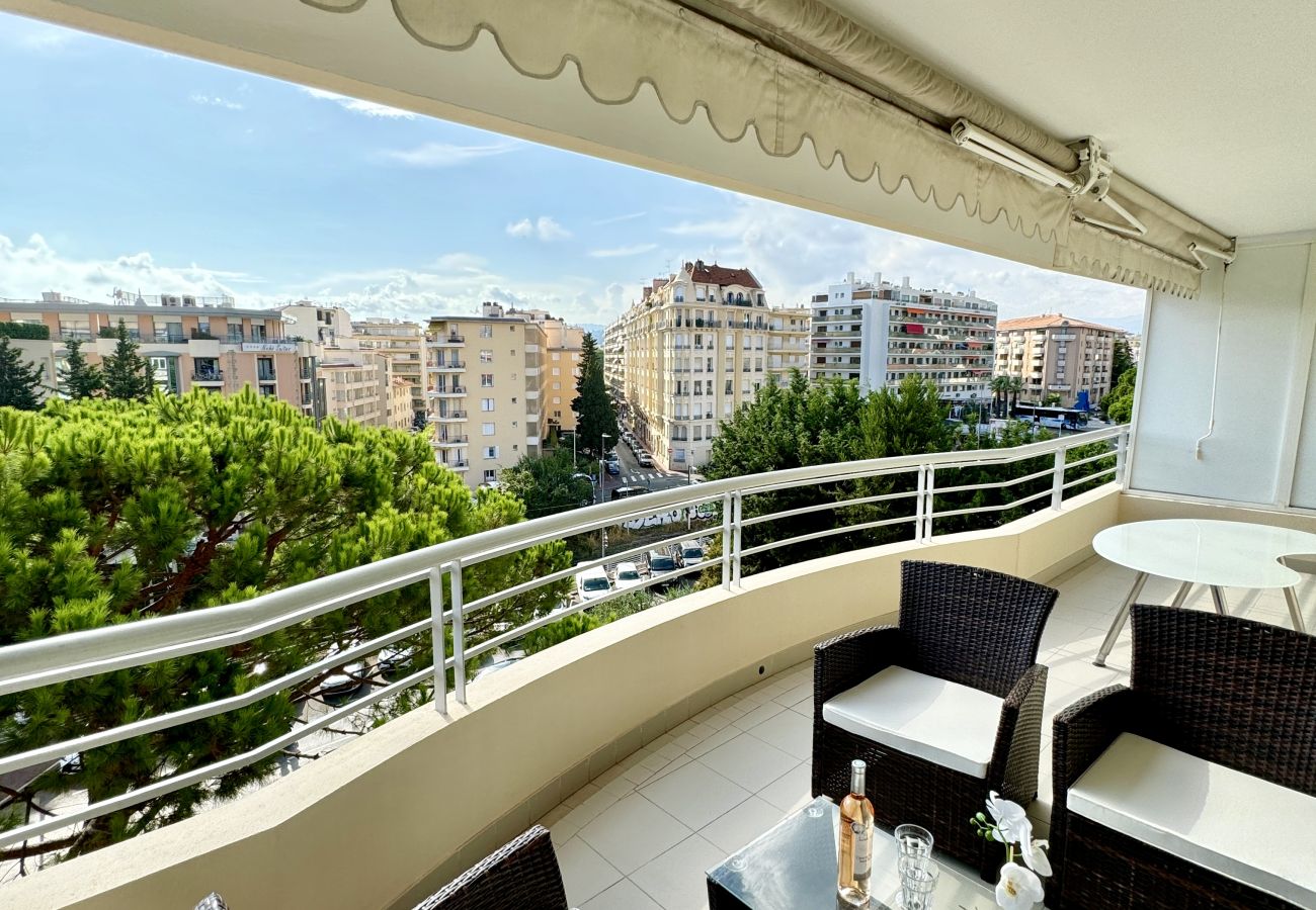 Apartment in Cannes - GOLDEN / 2 pièces proche mer