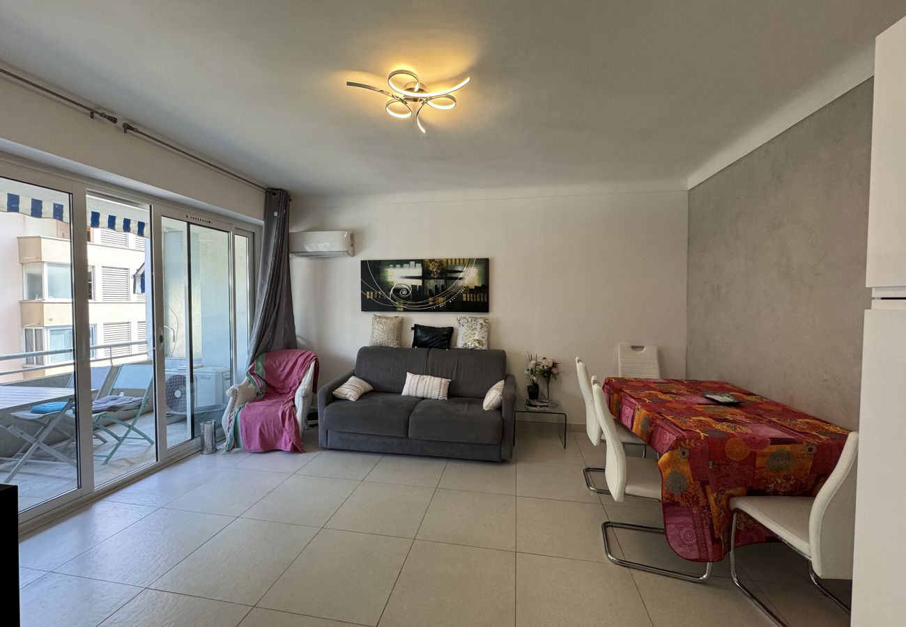 Apartment in Cannes - SIB06400