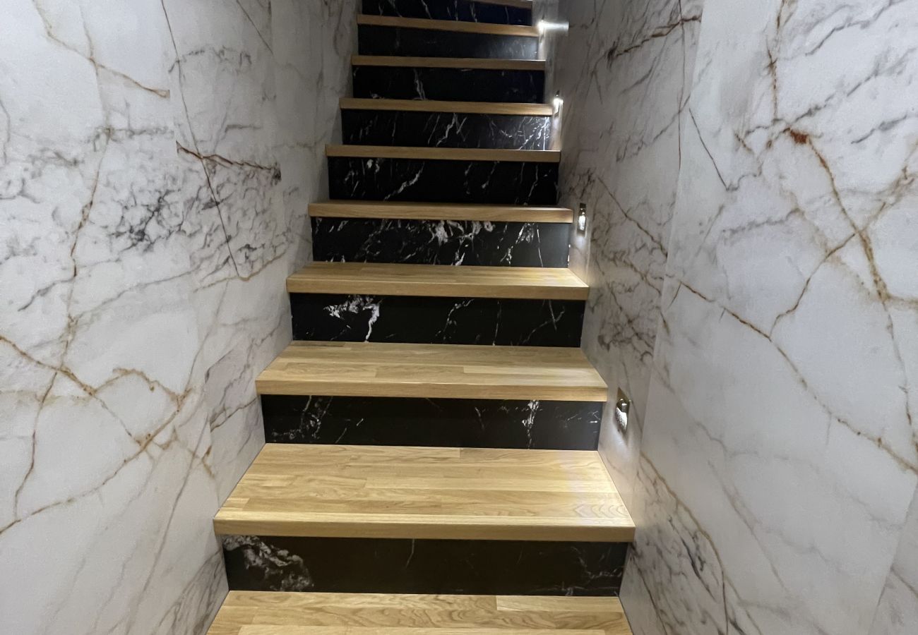 Apartment in Cannes - MEY41 / Meynadier