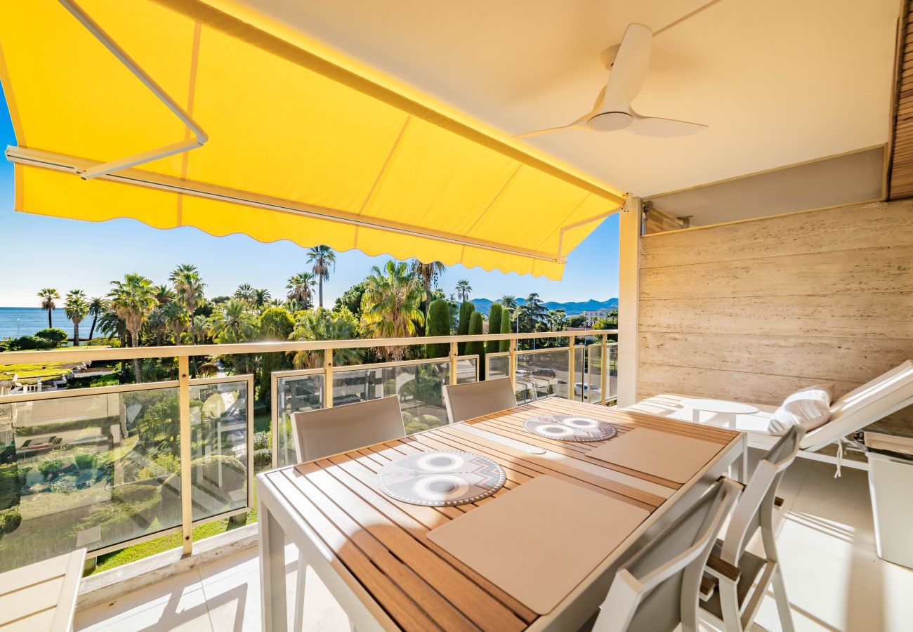 Apartment in Cannes - Kem15 vue mer et accès mer