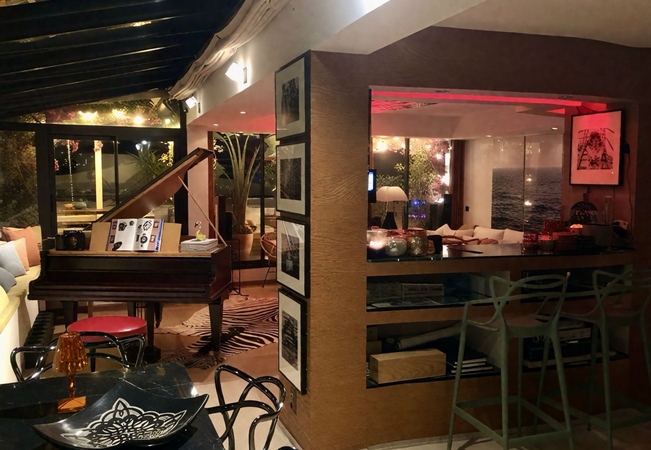 Apartment in Cannes - Gray d'Albion Penthouse, rooftop 30m2 & Jacuzzi