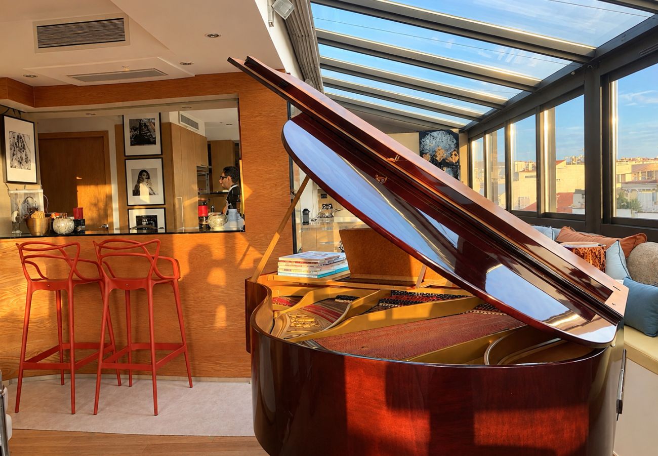 Apartment in Cannes - Gray d'Albion Penthouse, rooftop 30m2 & Jacuzzi