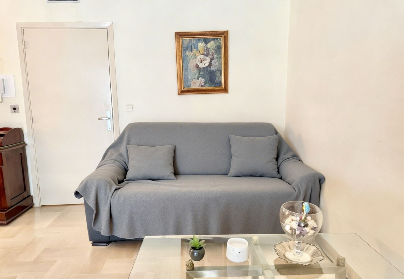 Studio in Cannes - Gray d'albion studio D vue mer de côté