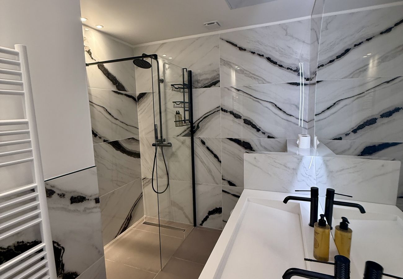 Apartment in Cannes - OYA /  3 pièces