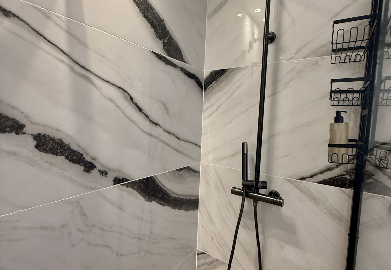 Apartment in Cannes - OYA /  3 pièces