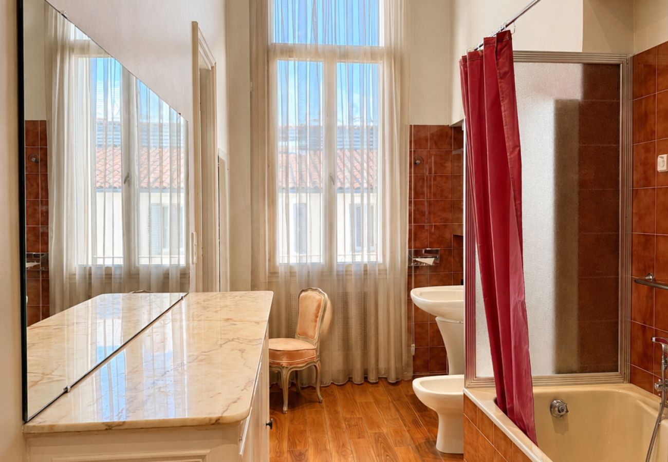 Apartment in Cannes - Le Castel – Cannes Centre, proche Palais & plage