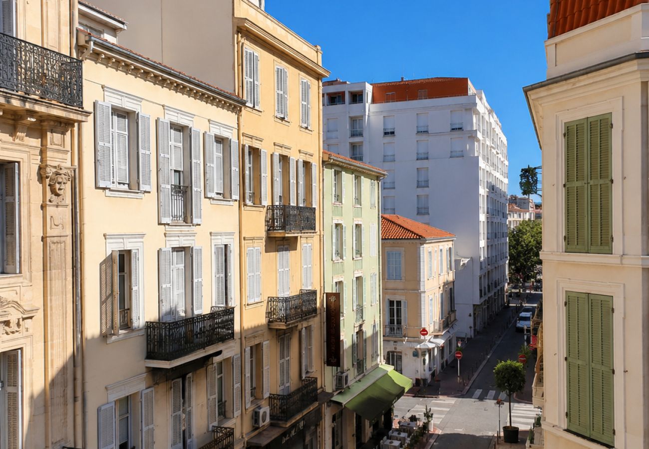 Apartment in Cannes - Le Castel – Cannes Centre, proche Palais & plage