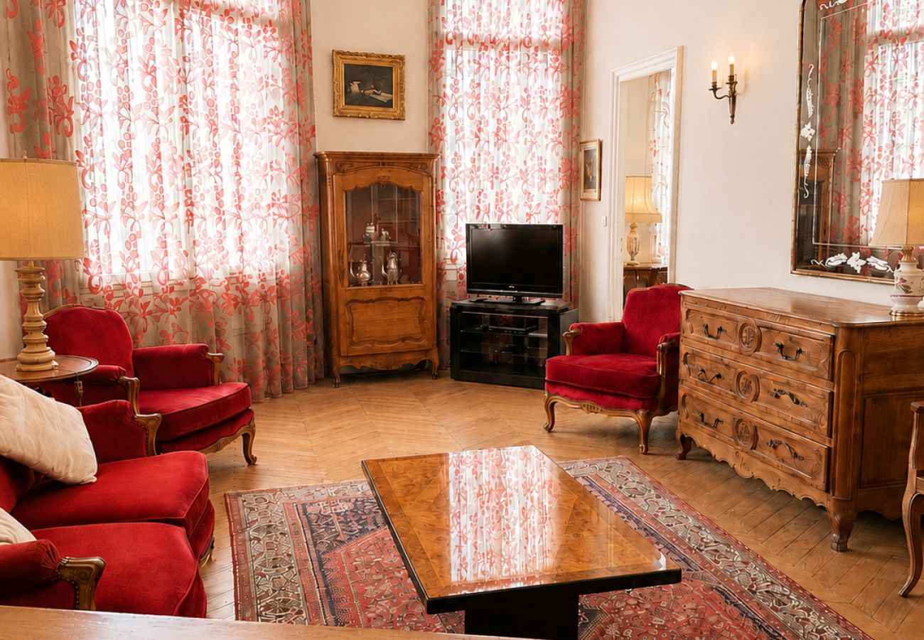 Apartment in Cannes - Le Castel – Cannes Centre, proche Palais & plage