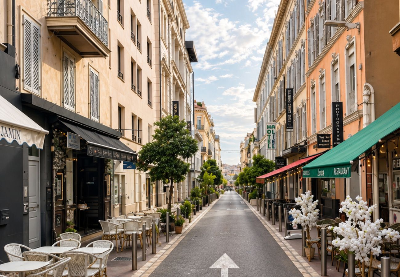 Apartment in Cannes - Le Castel – Cannes Centre, proche Palais & plage