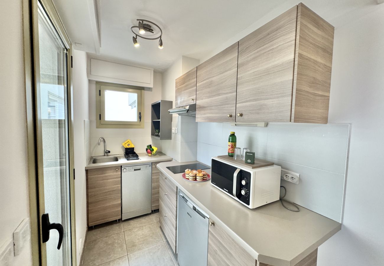 Apartment in Cannes - CAP BEACH