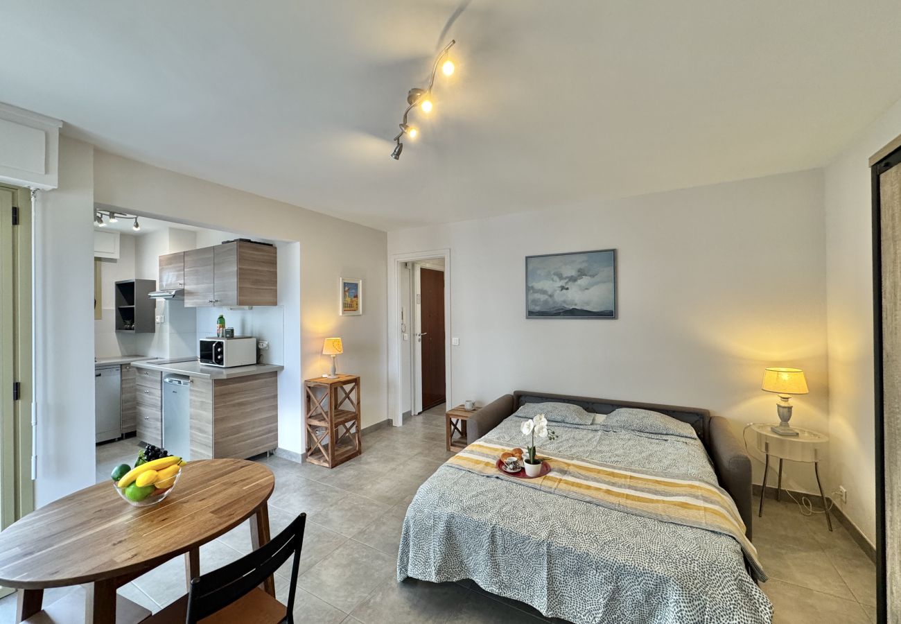 Apartment in Cannes - CAP BEACH