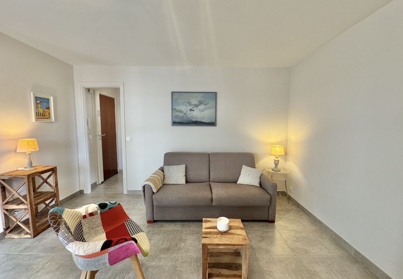 Apartment in Cannes - CAP BEACH