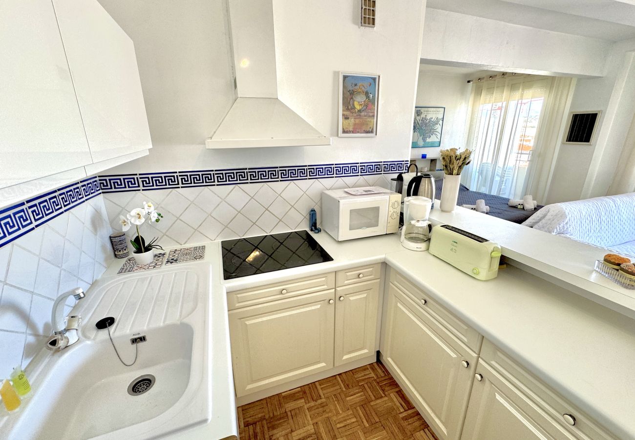 Studio à Cannes - DUP5380 / Residence Grand Hotel / 1P