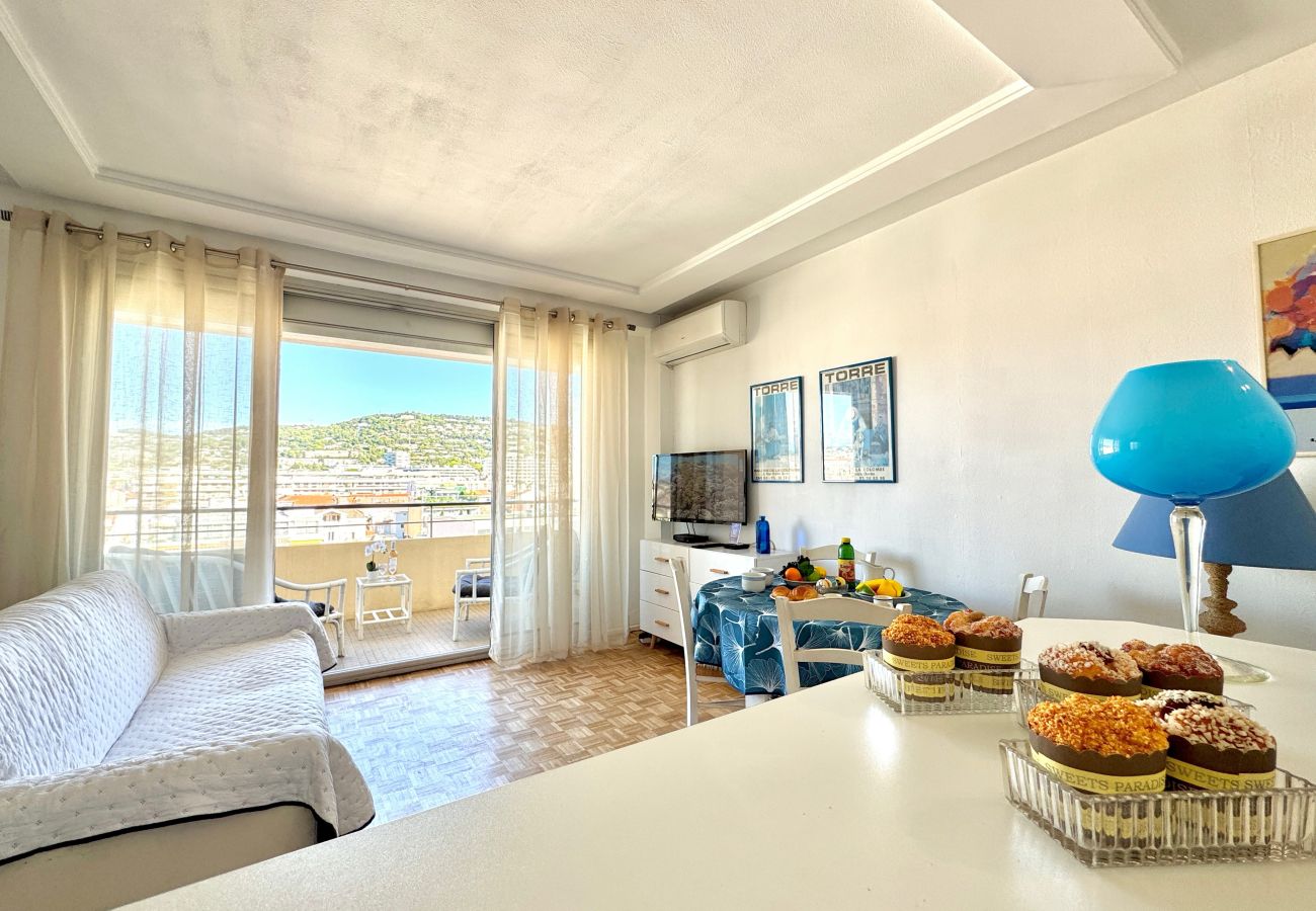 Studio à Cannes - DUP5380 / Residence Grand Hotel / 1P