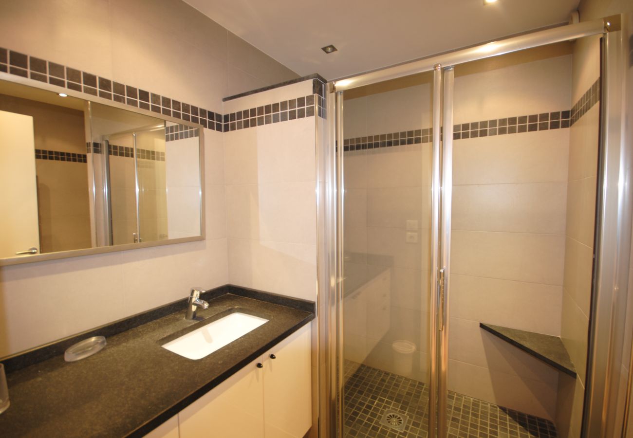 Appartement à Cannes - Nap558 Gray 2 pièces moderne