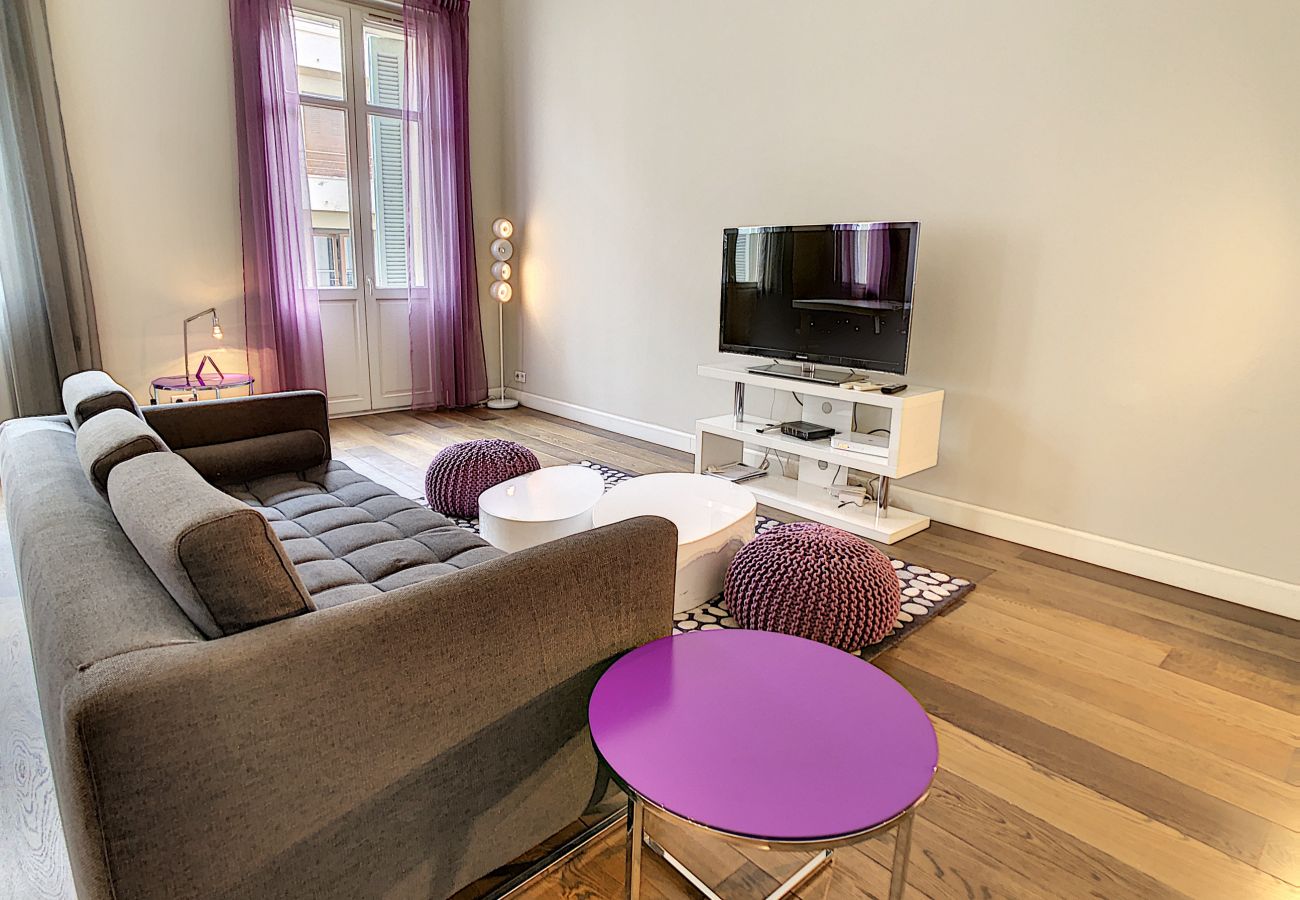 Appartement à Cannes - CIR3374 / SPACIEUX 3 PIECES RUE D'ANTIBES / LE CID