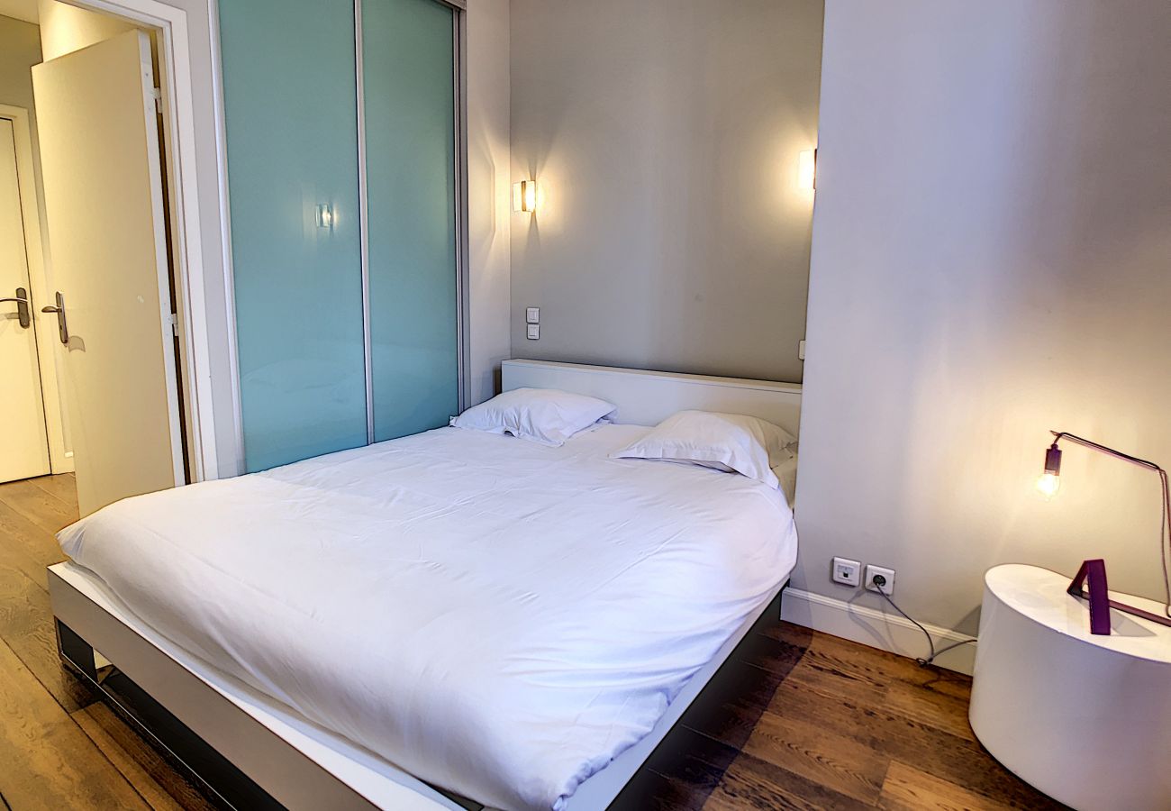 Appartement à Cannes - CIR3374 / SPACIEUX 3 PIECES RUE D'ANTIBES / LE CID