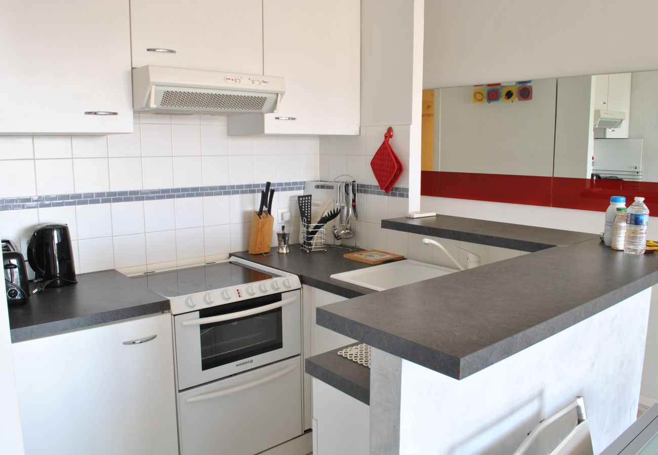 Cuisine américaine entièrement équipée