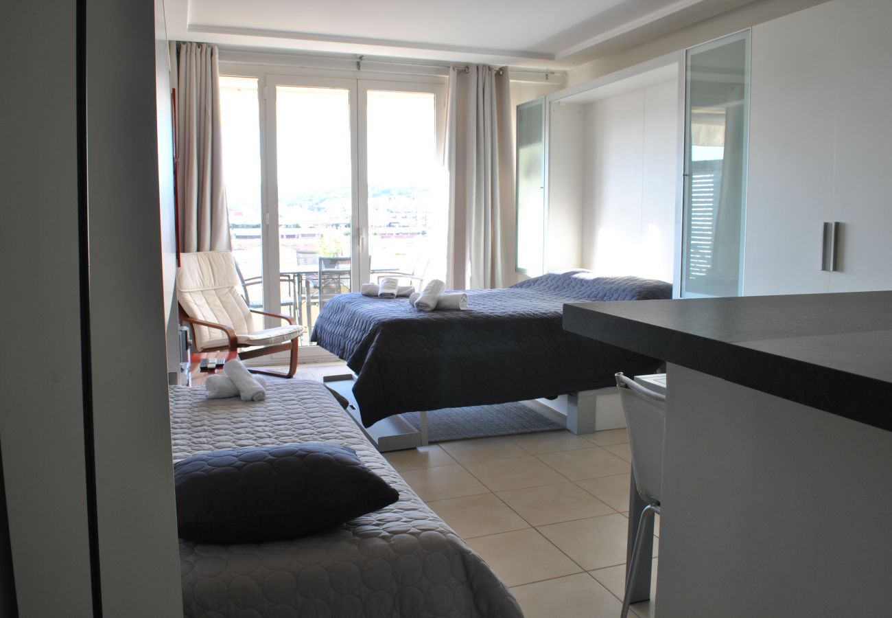 Studio à Cannes - VEN1182 / Residence Grand Hotel / 1P