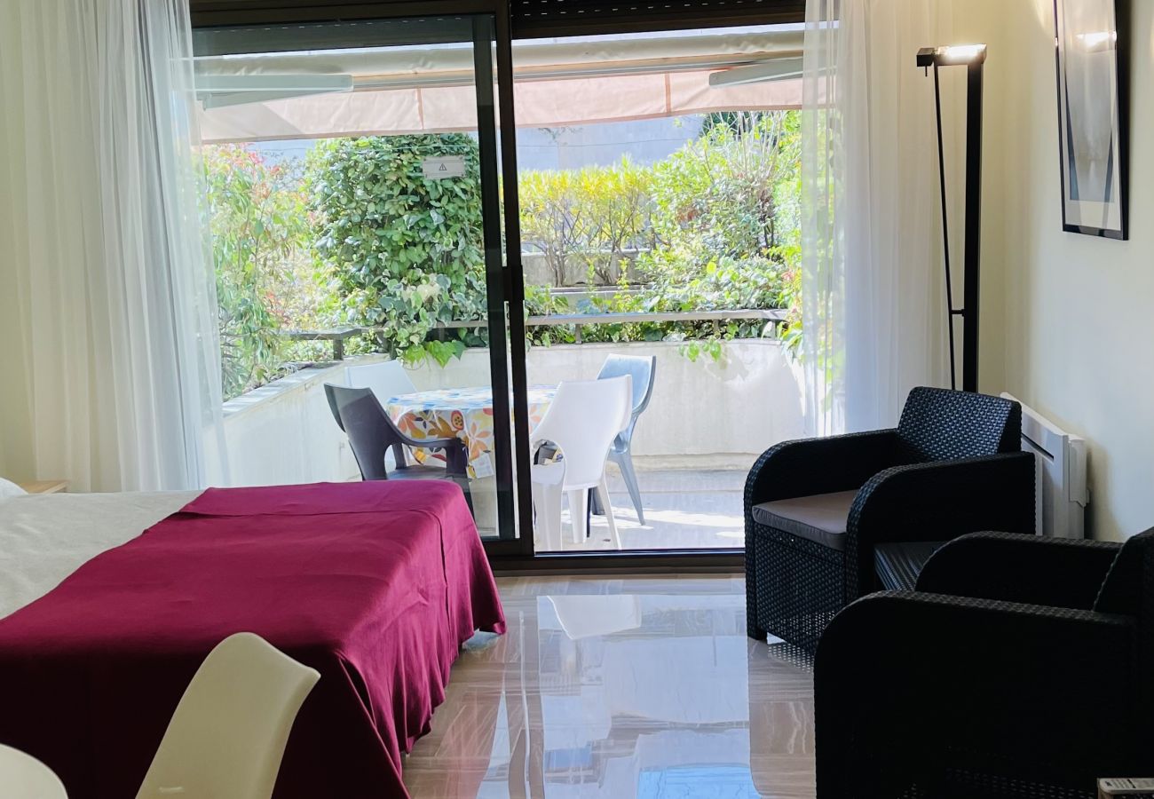 Studio à Cannes - ROU503 / Studio terrasse sud
