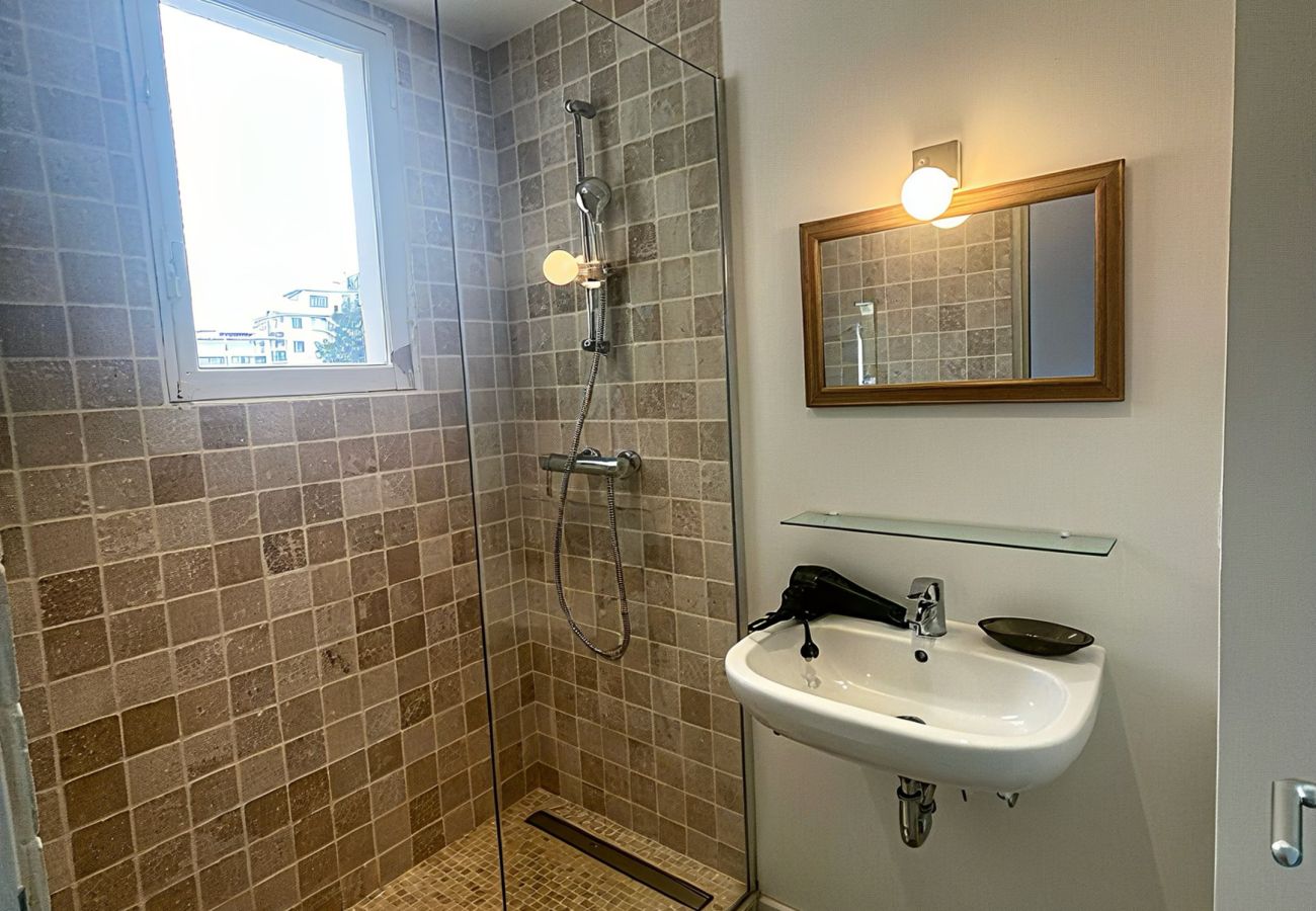 Appartement à Cannes - SAU310 / face mer Sur Croisette 3 chambres