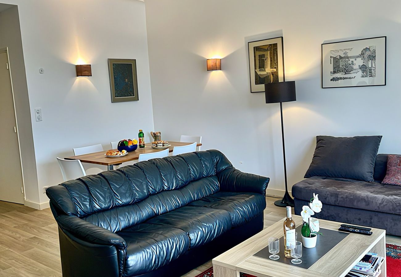 Appartement à Cannes - SAU310 / face mer Sur Croisette 3 chambres