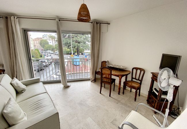 Appartement à Cannes - KAR146 Bel apt tout confort au centre de Cannes