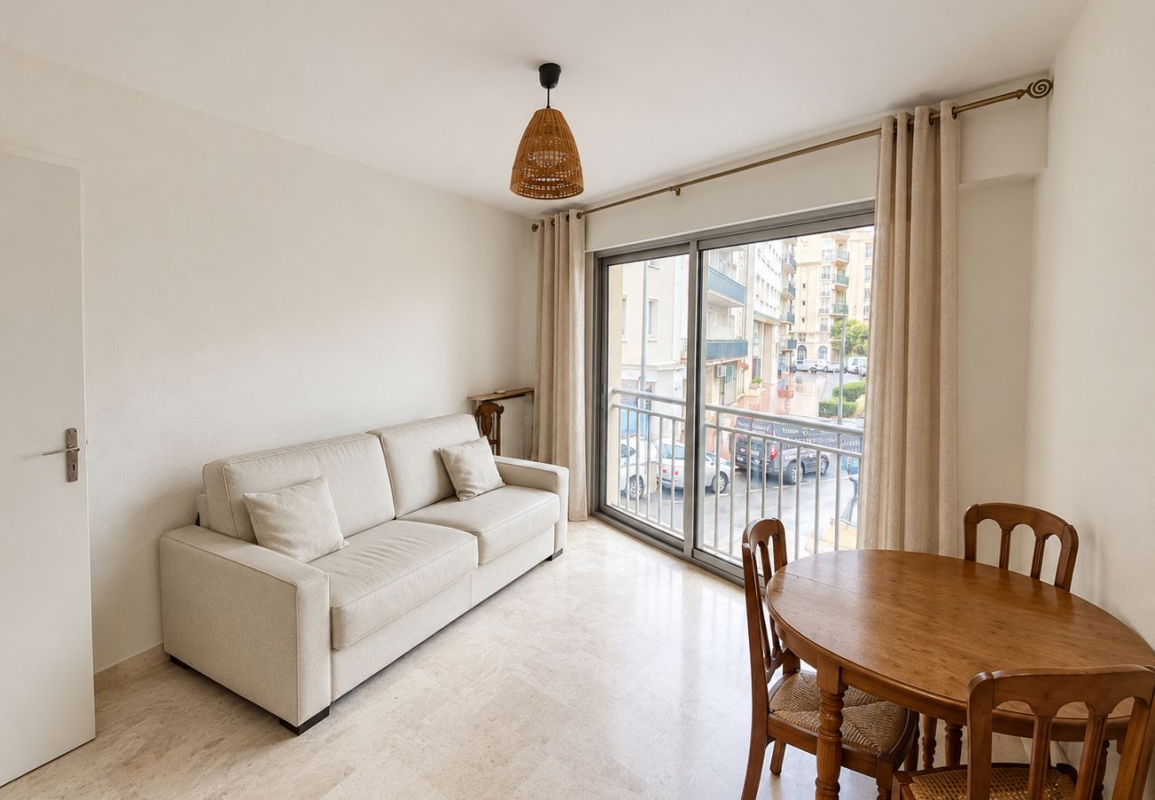 Appartement à Cannes - KAR146 Bel apt tout confort au centre de Cannes