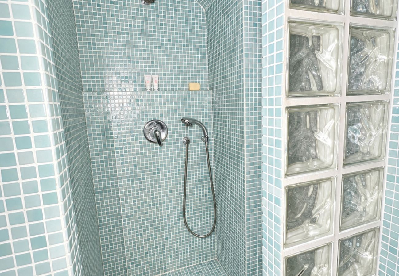 Appartement à Cannes - ZAC3562 / Spacieux 4 chambres centre ville