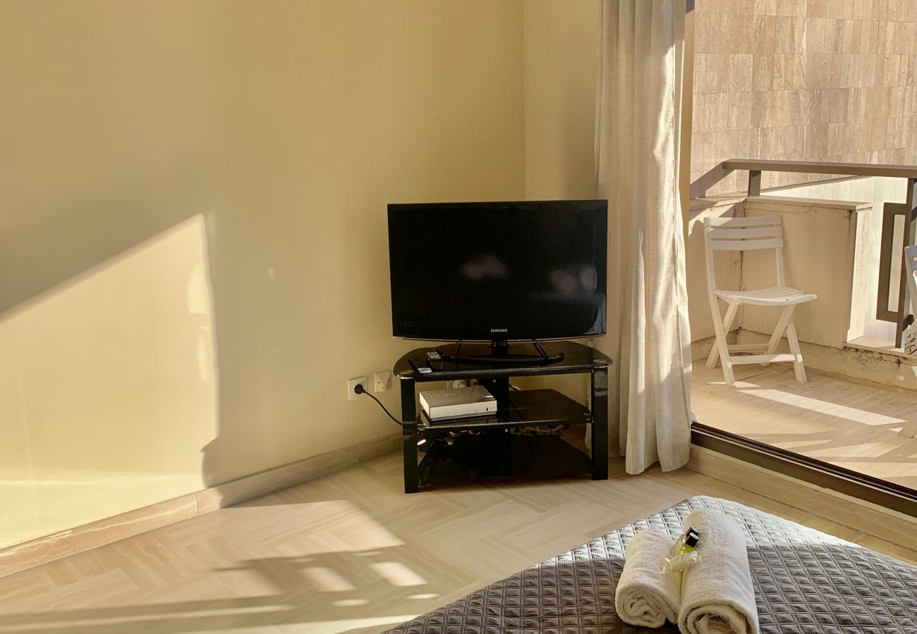 Studio à Cannes - POL519 / Grand studio balcon sud