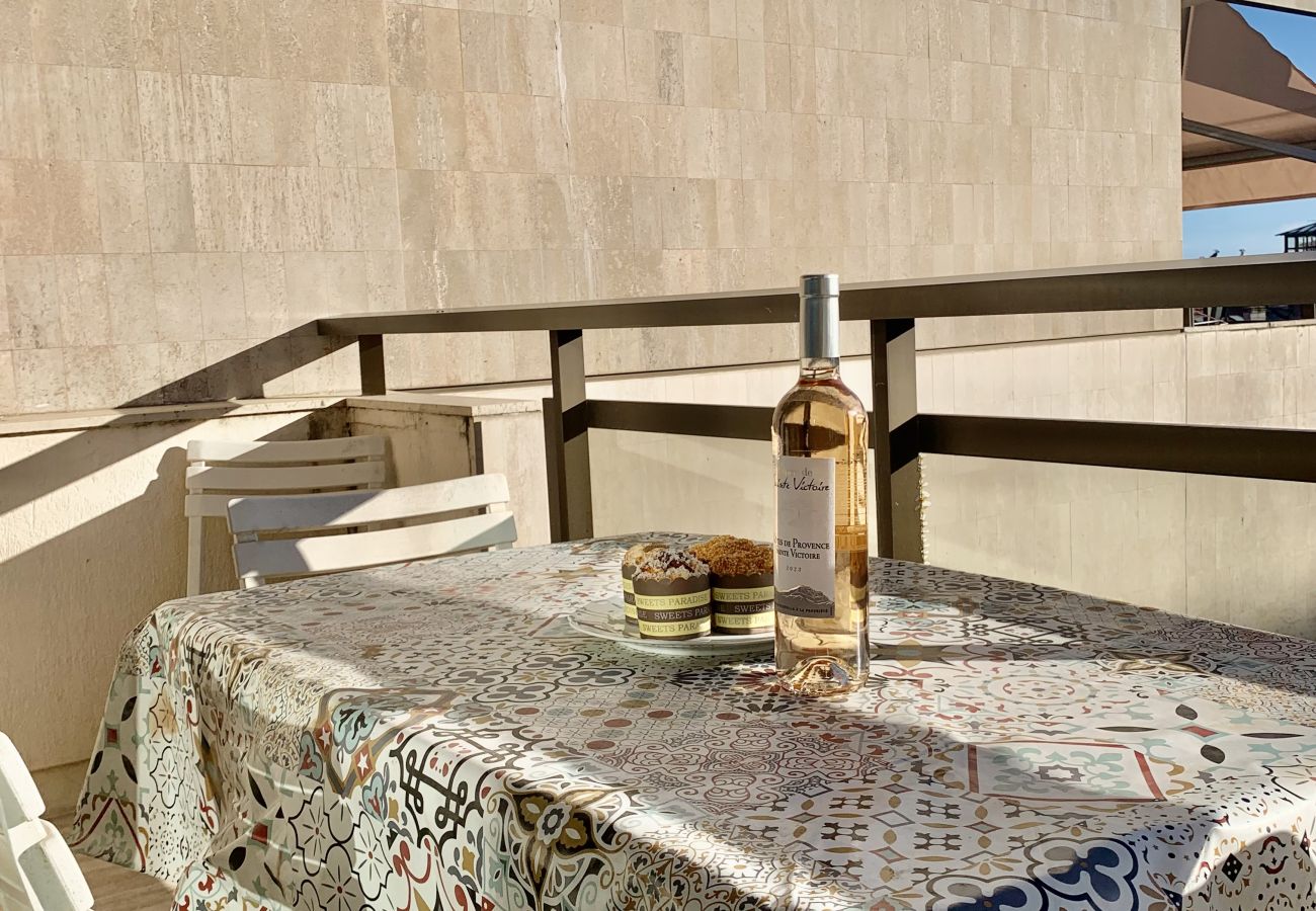 Studio à Cannes - POL519 / Grand studio balcon sud